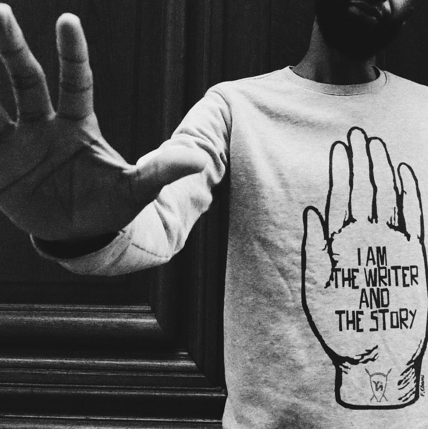 Sweat Hand "I'm the Writer and the Story" par Fred Ebami