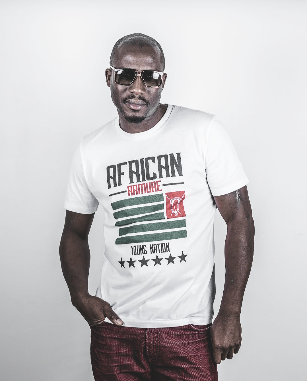 credit photo https://www.instagram.com/teddy.bob?utm_source=ig_web_button_share_sheet&igsh=ZDNlZDc0MzIxNw==.    African Armure Flag